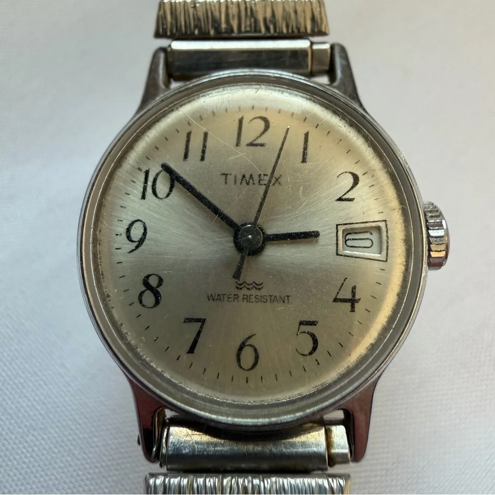 Vintage Timex Ladies Watch Silver Tone Stretch Band Date Quartz